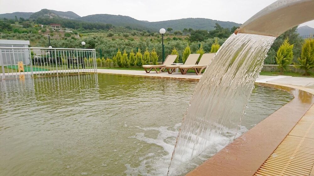 Давутлар: Gumus Thermal Suites Hotel