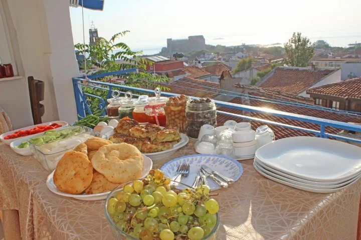 Бозджаада: Hambarli Otel