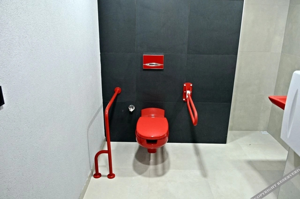 Урла: Ferush Otel