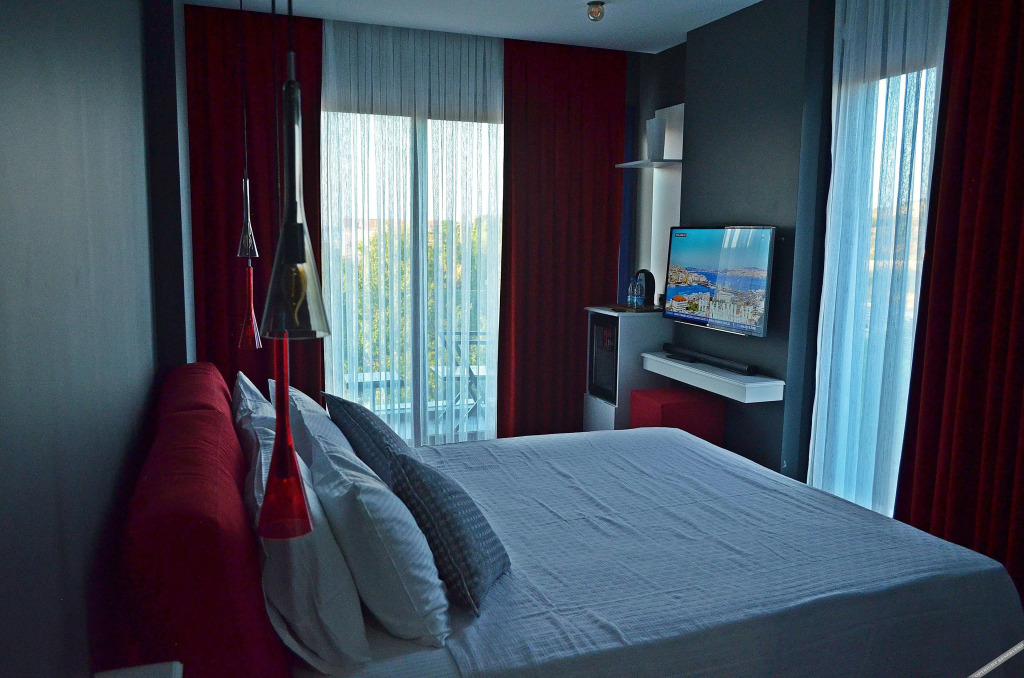 Урла: Ferush Otel