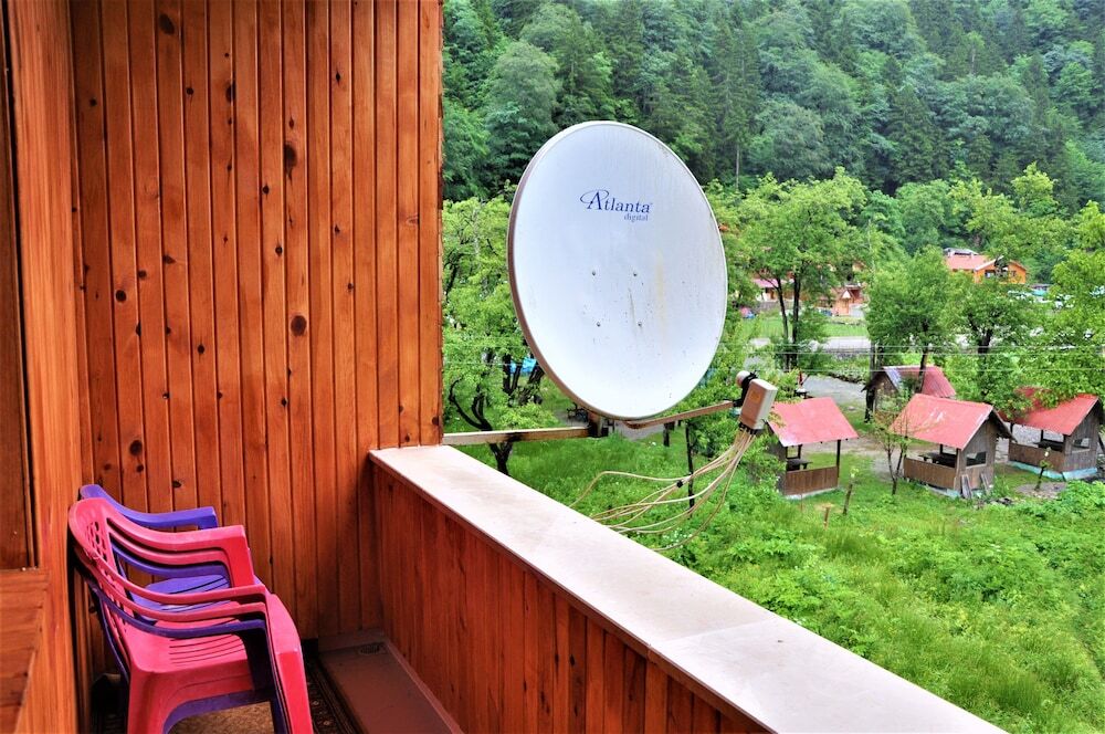 Узунгёль: Yaren Otel