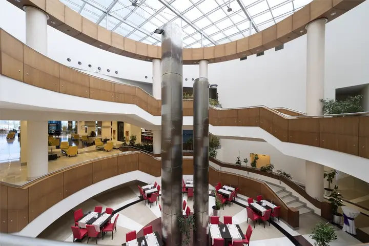 Конья: Grand Hotel Konya