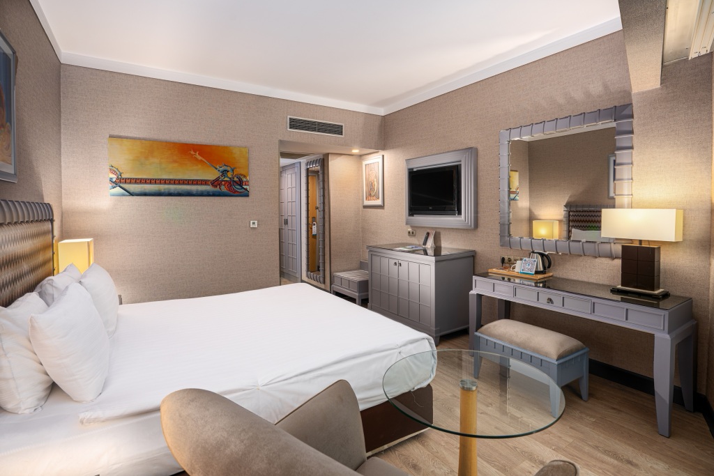 Конья: Grand Hotel Konya