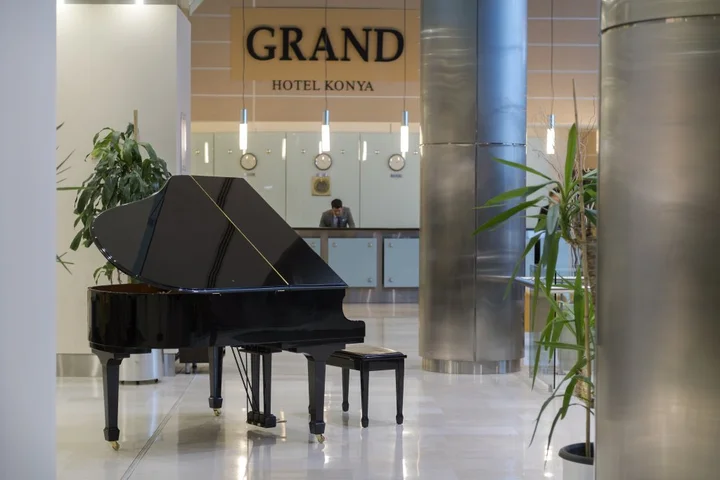 Конья: Grand Hotel Konya