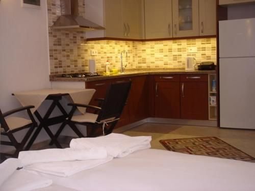 Каш: Kaputas Apart Hotel