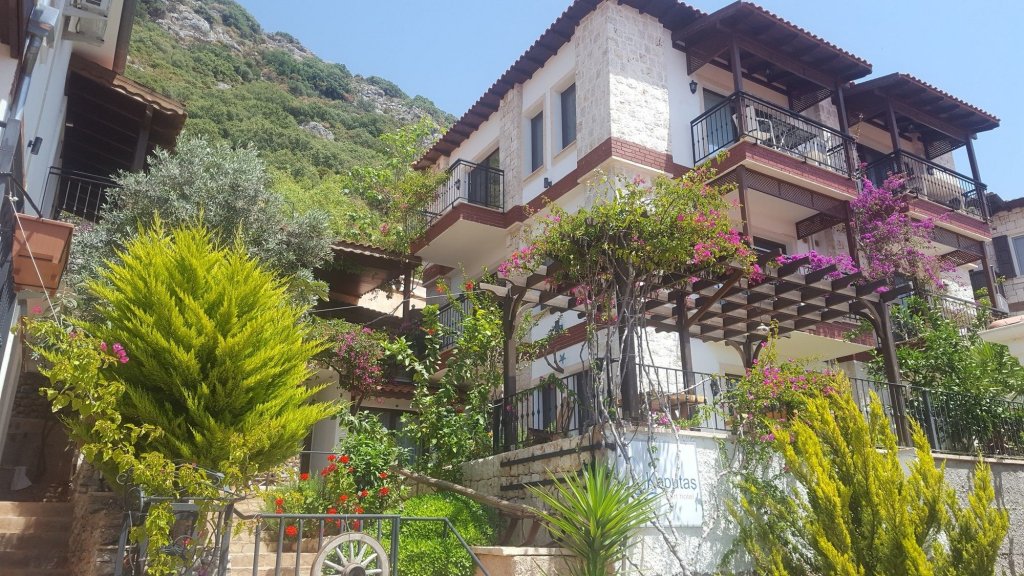 Каш: Kaputas Apart Hotel