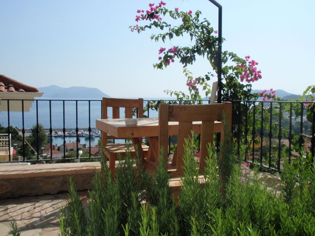 Каш: Kaputas Apart Hotel