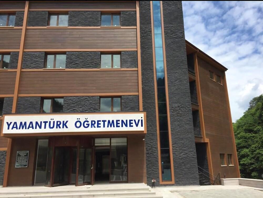 Чамлыхемшин: Yamanturk Ogretmenevi