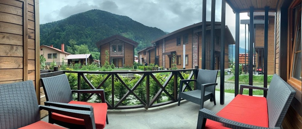 Узунгёль: Inanlar Premium Suites & Villas