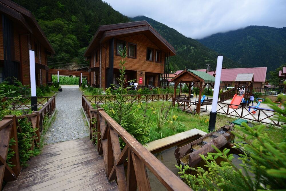 Узунгёль: Inanlar Premium Suites & Villas