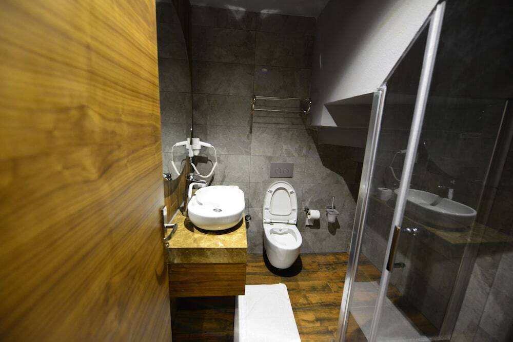 Узунгёль: Inanlar Premium Suites & Villas