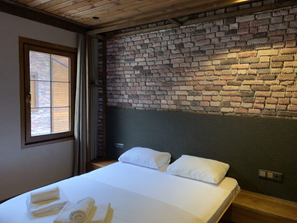 Узунгёль: Inanlar Premium Suites & Villas