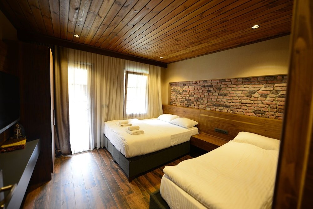 Узунгёль: Inanlar Premium Suites & Villas