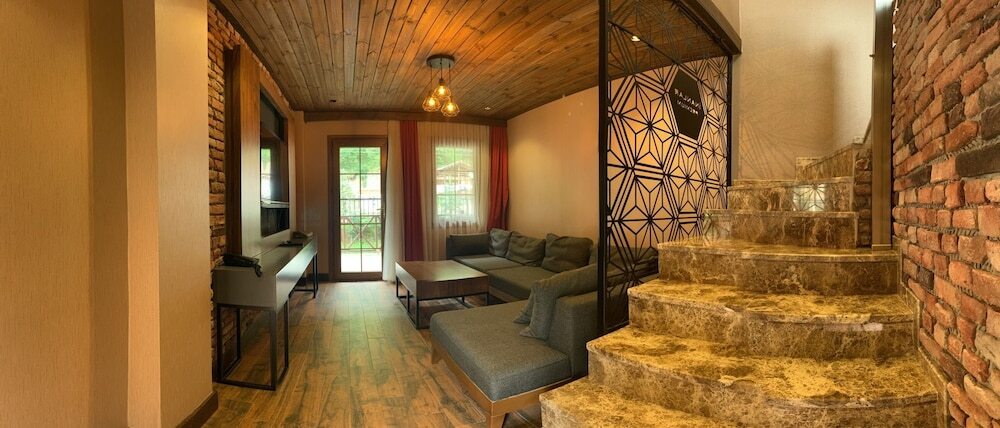Узунгёль: Inanlar Premium Suites & Villas