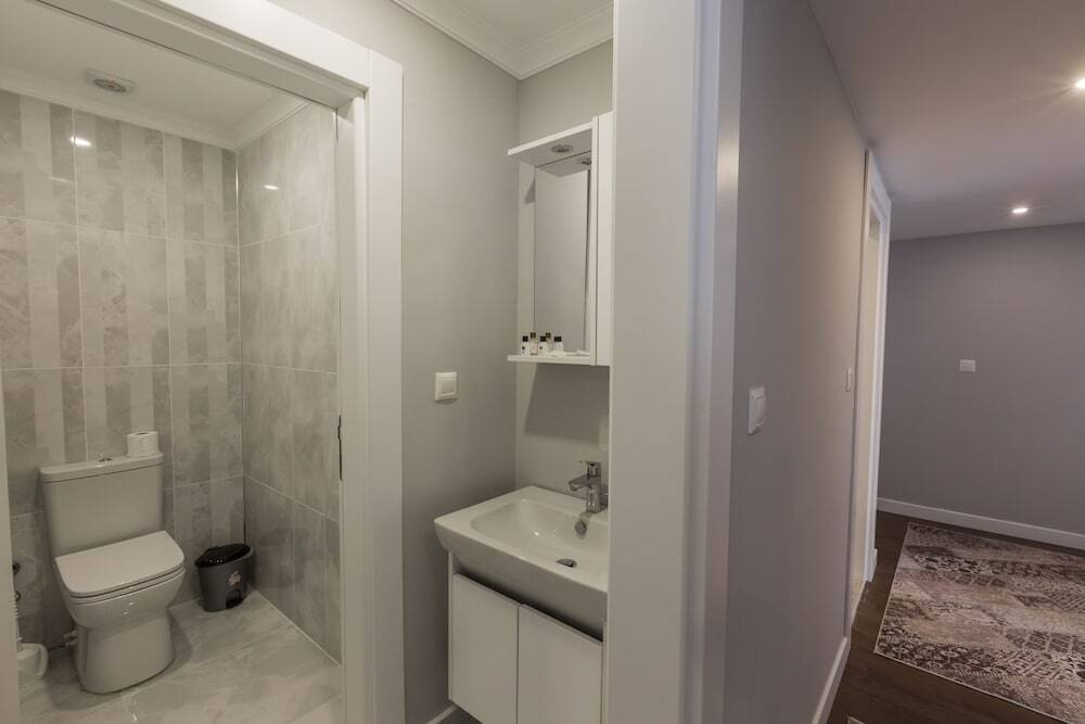 Арсин: Royal Comfort Suites