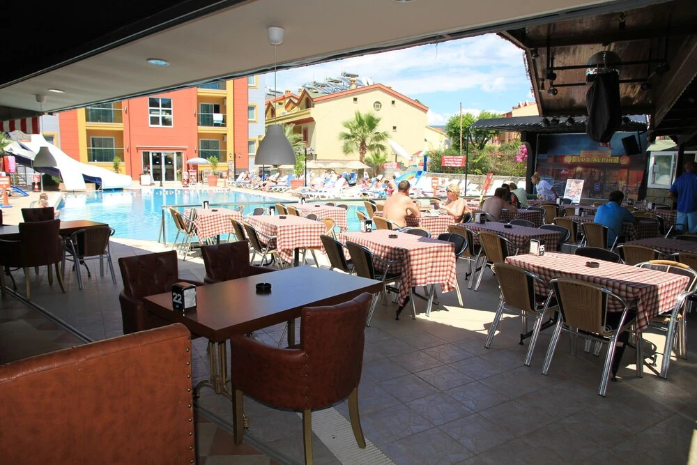 Мармарис: Club Alpina Apartments