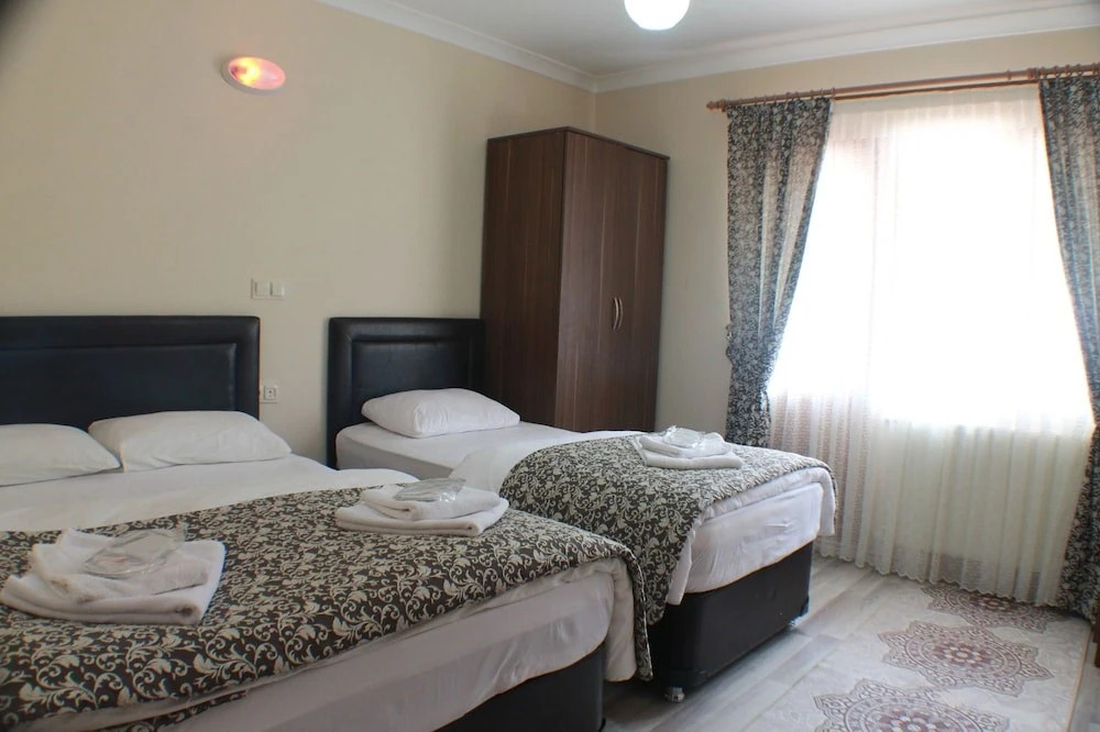 Узунгёль: Gol Otel