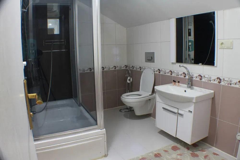 Узунгёль: Gol Otel