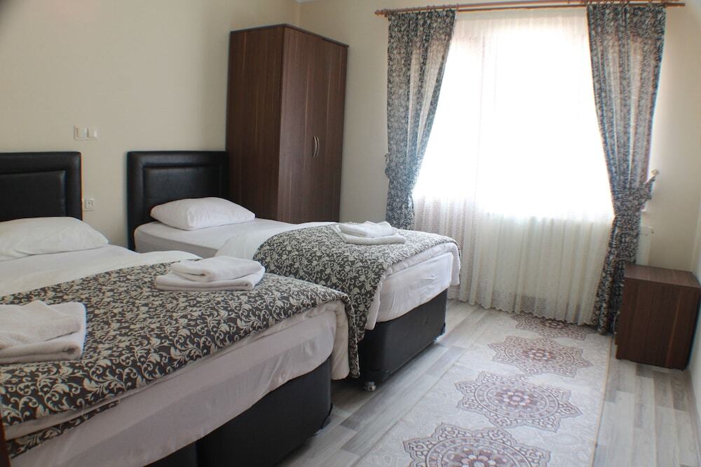 Узунгёль: Gol Otel