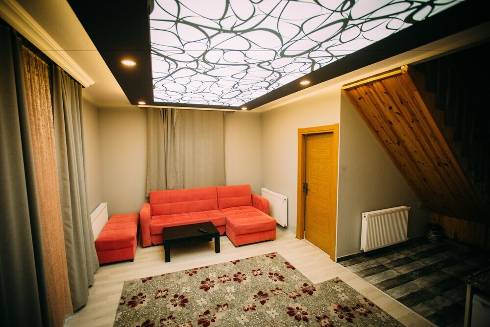 Узунгёль: Golbasi Villa Apart