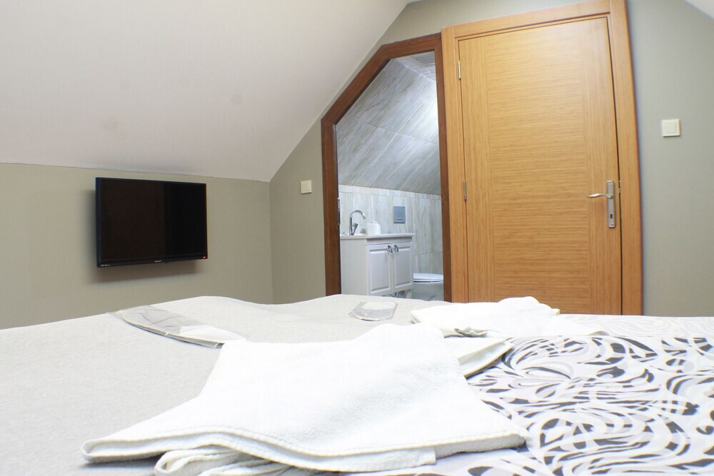 carousel image 1