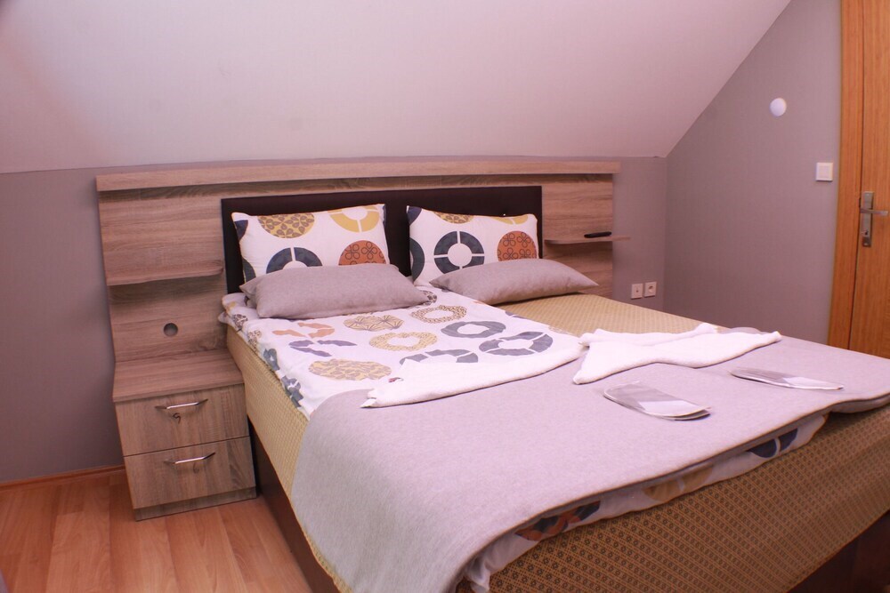Узунгёль: Golbasi Villa Apart