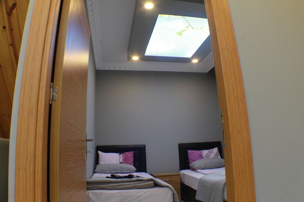 Узунгёль: Golbasi Villa Apart