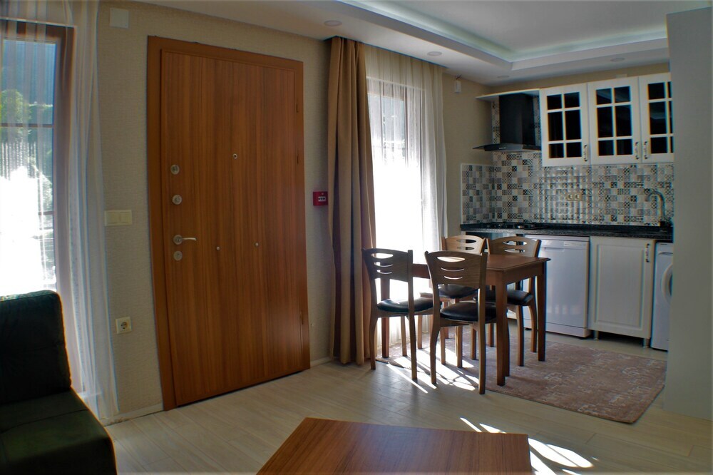 Узунгёль: Cinar Villas Suites