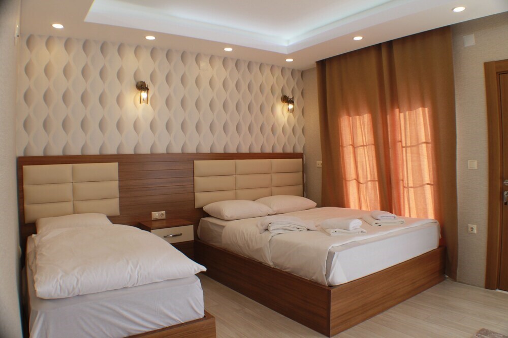 Узунгёль: Cinar Villas Suites