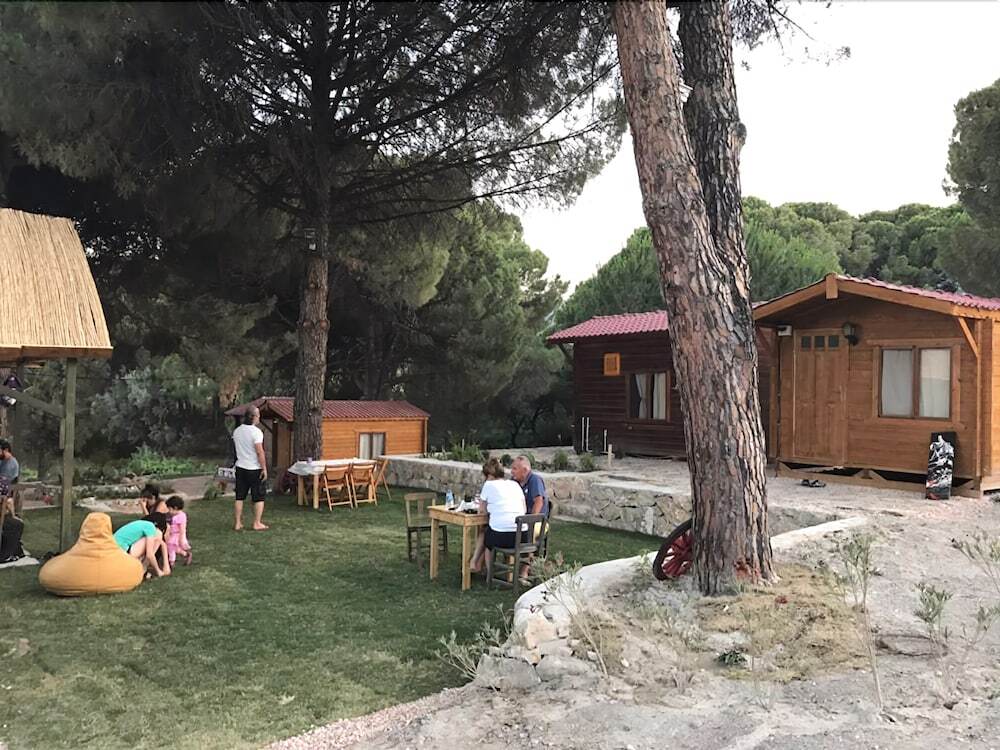 Карабурун: Morkoyun Bungalov Kamp