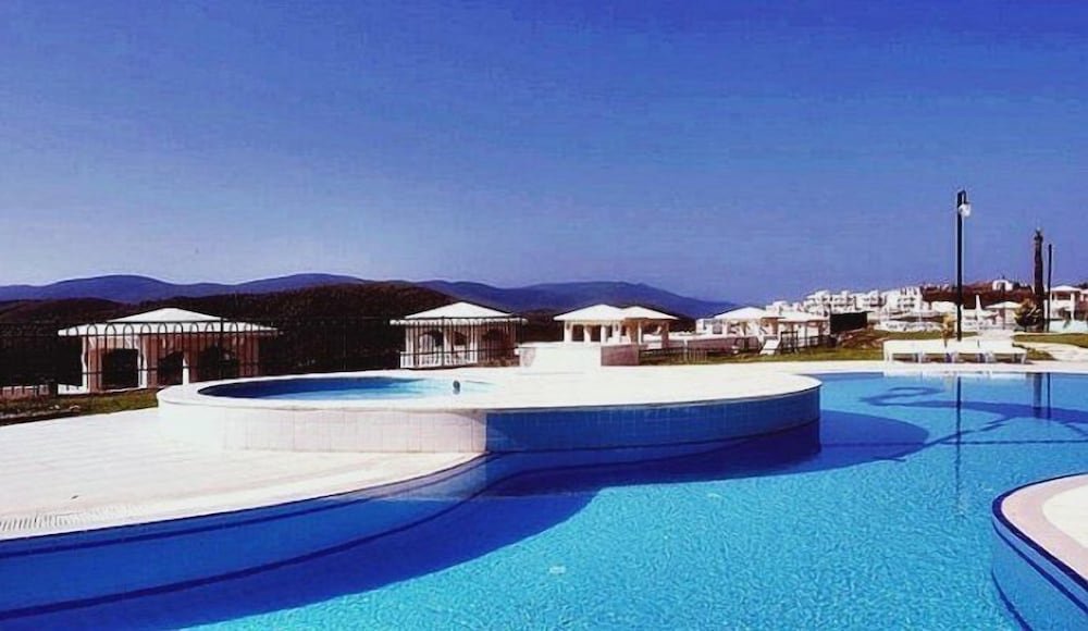 Flamingo Country Club Adabuku 2 Bedrooms — фото 2