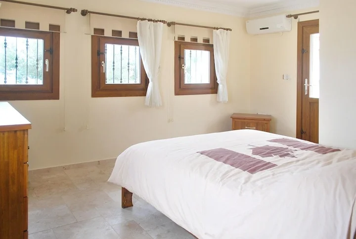 Согучак: House With 4 Bedrooms in Kusadasi, With Private Pool and Enclosed Gard