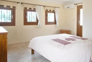 Согучак: House With 4 Bedrooms in Kusadasi, With Private Pool and Enclosed Gard