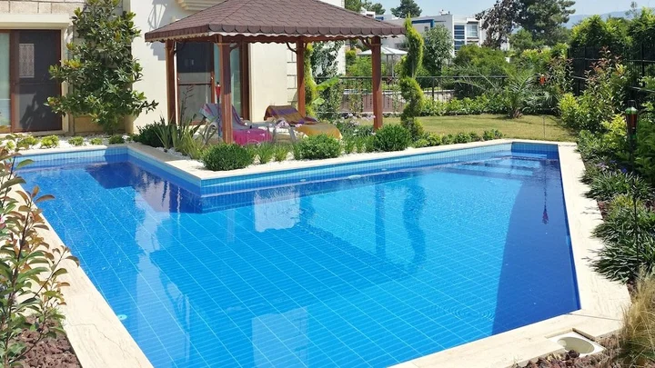 Согучак: House With 4 Bedrooms in Kusadasi, With Private Pool and Enclosed Gard