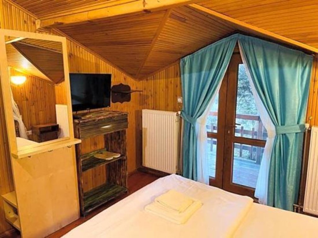 Сайл: Agva Orman Evleri Forest Lodge