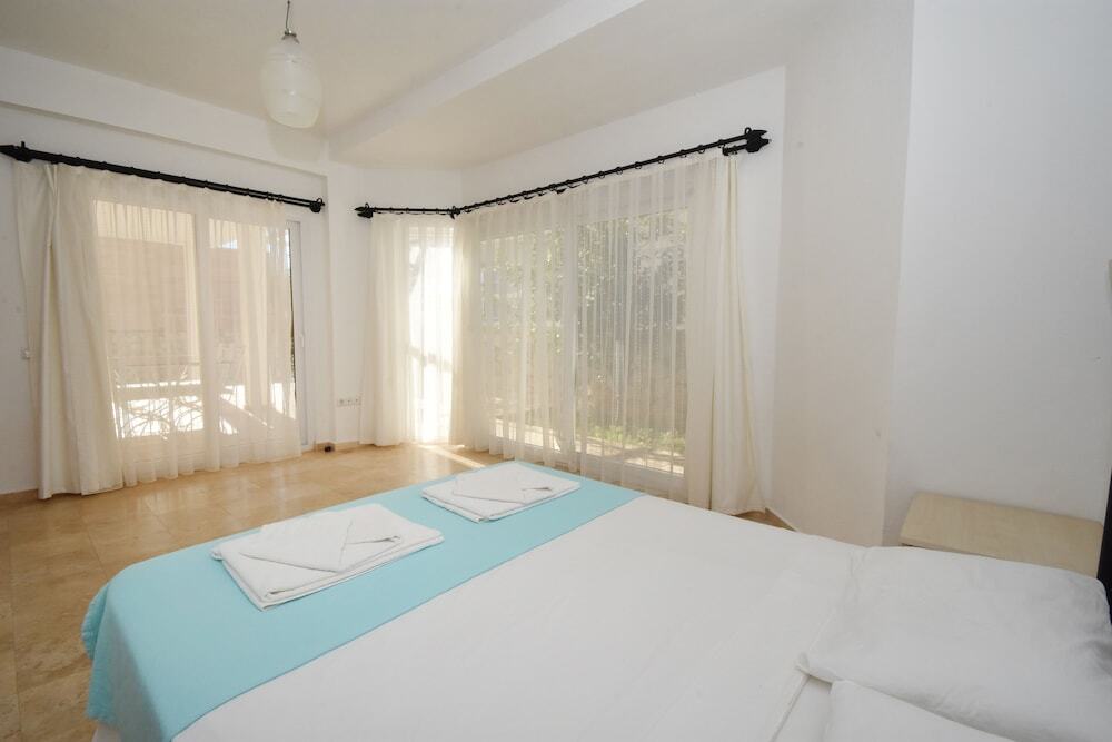 Калкан: KAL1400 Villa Badem 3 Bedrooms
