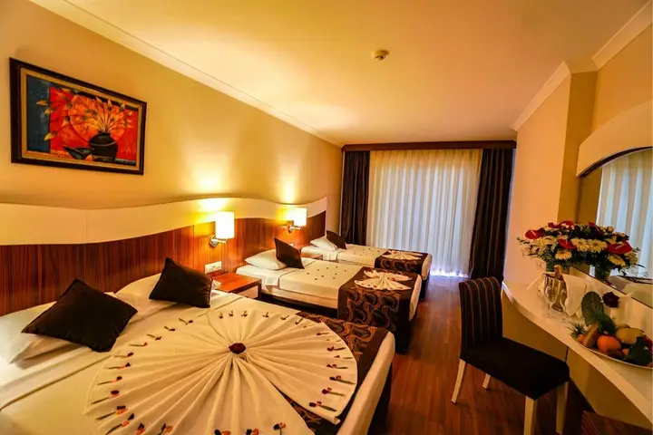 Throne Beach Resort & Spa — фото 5
