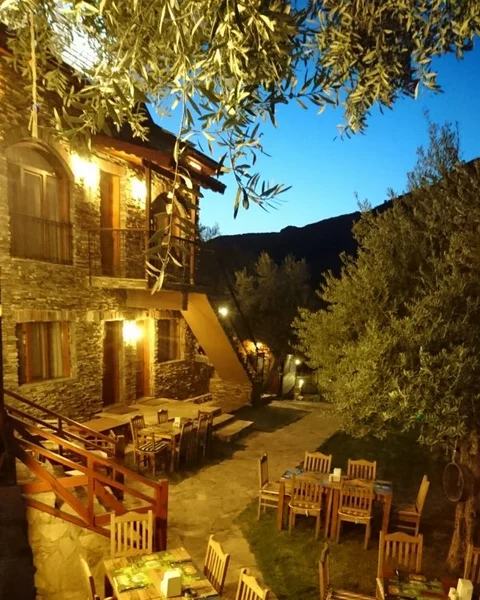 Шириндже: Sirince Klaseas Hotel & Restaurant