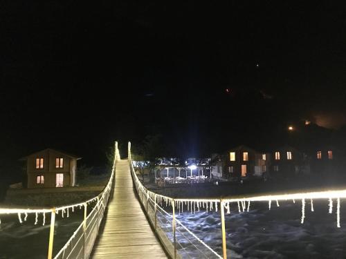 Чамлыхемшин: Aden River Hotel