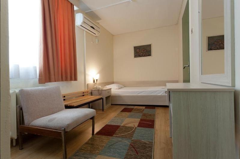 Измир: Anba Otel