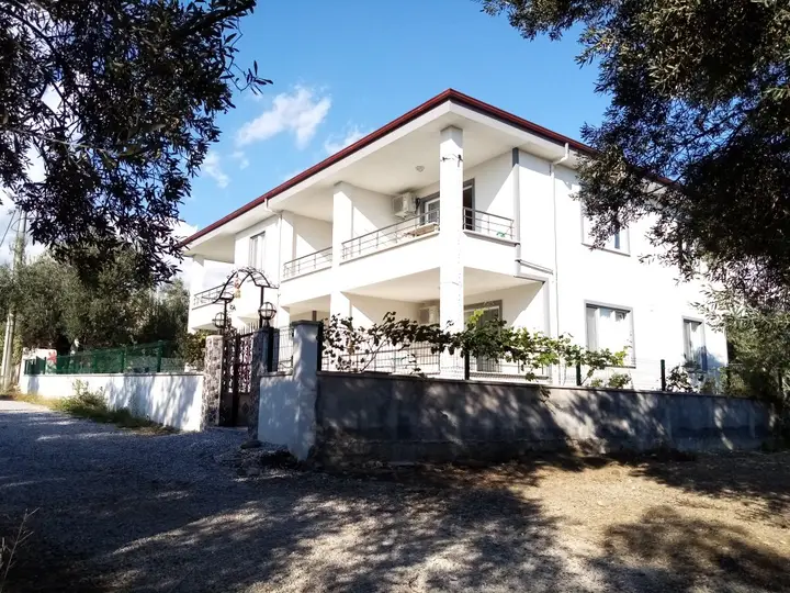 Вилла Yazduf Family Holiday Homes — фото 1