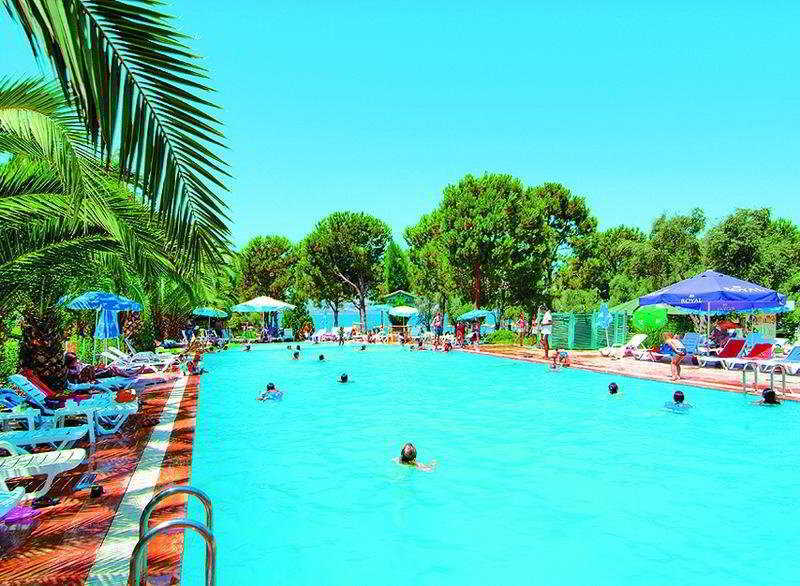 Милас: Mavi Holiday Village