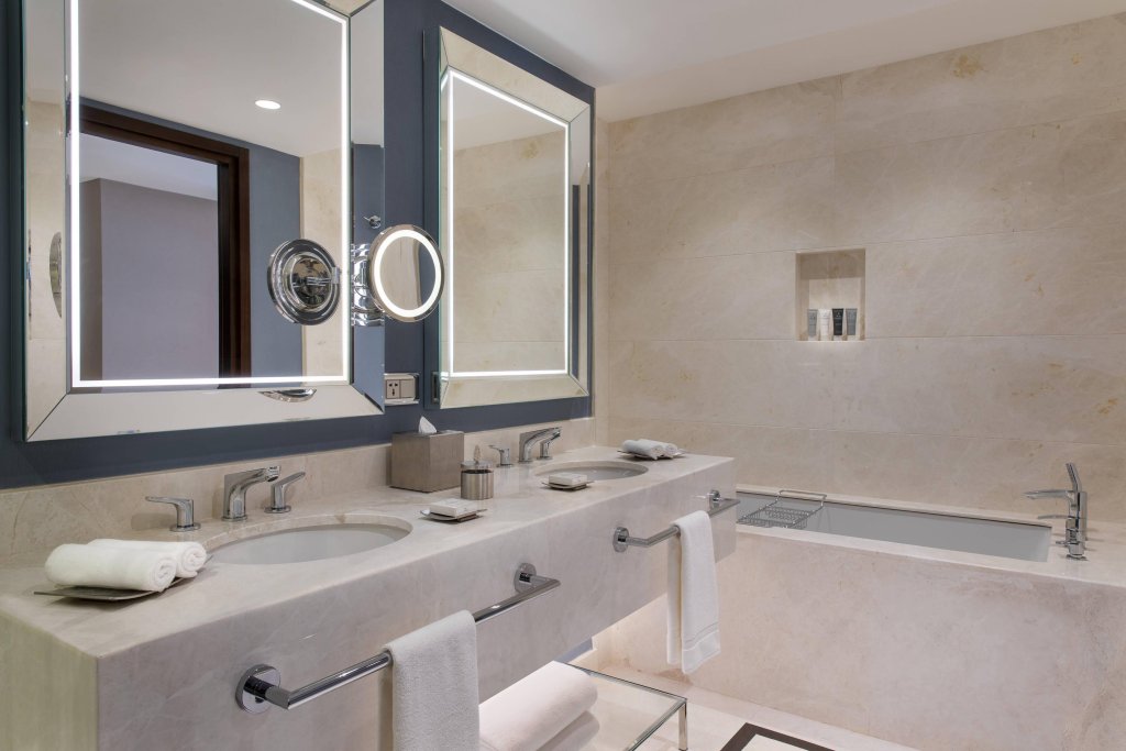 Стамбул: JW Marriott Istanbul Bosphorus