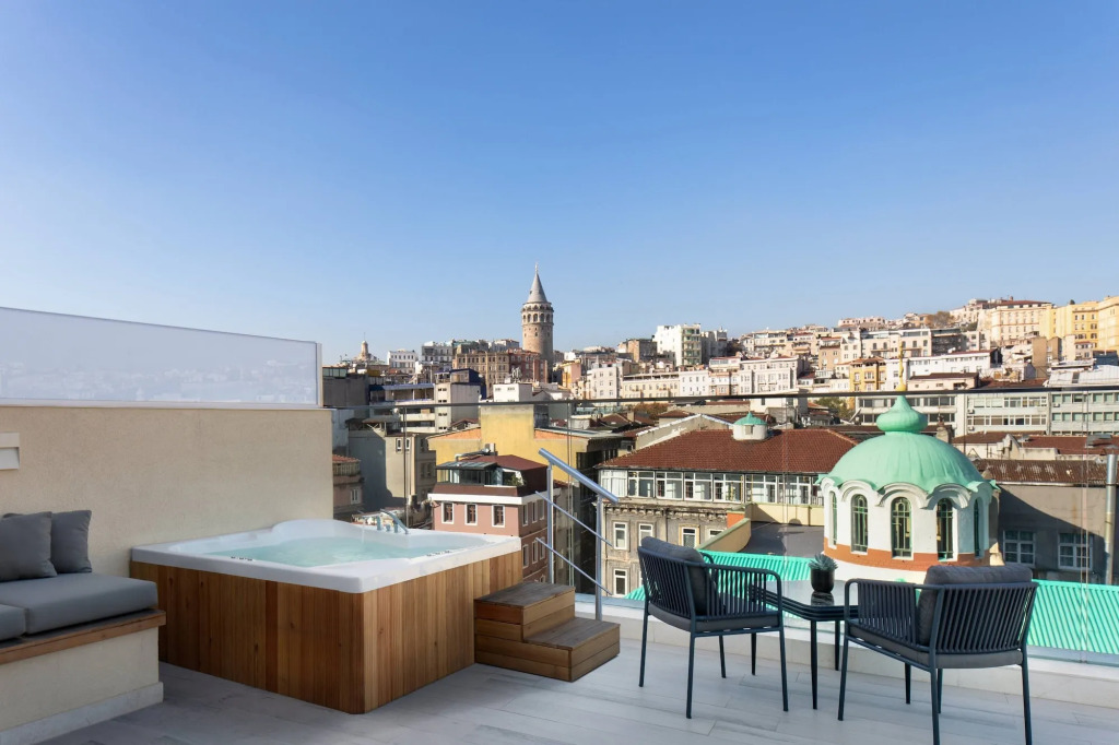 Стамбул: JW Marriott Istanbul Bosphorus