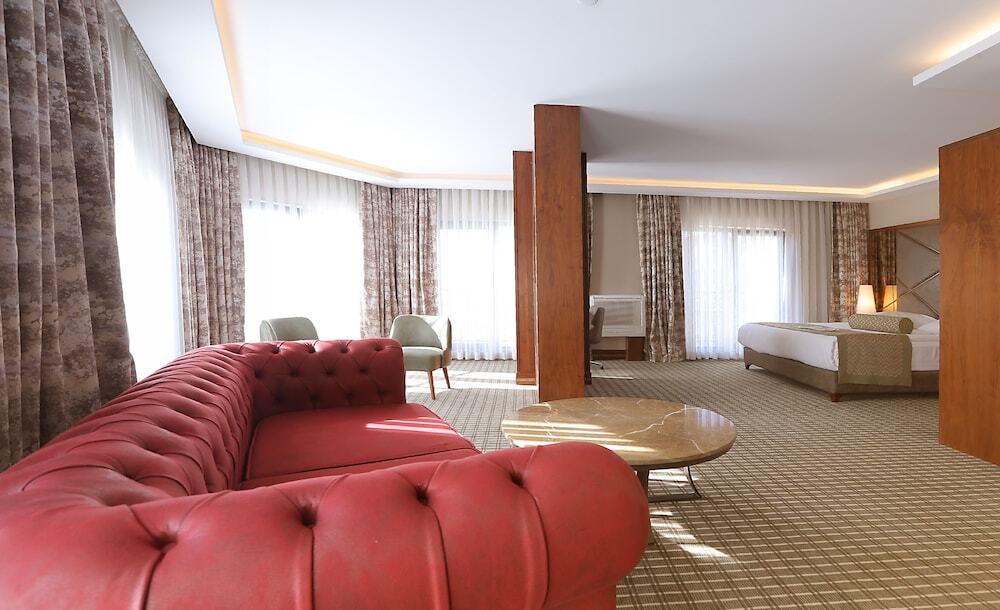 Анкара: Q Hotel