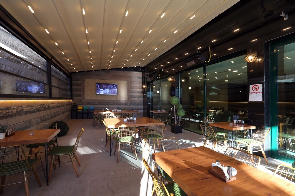 Анкара: Q Hotel