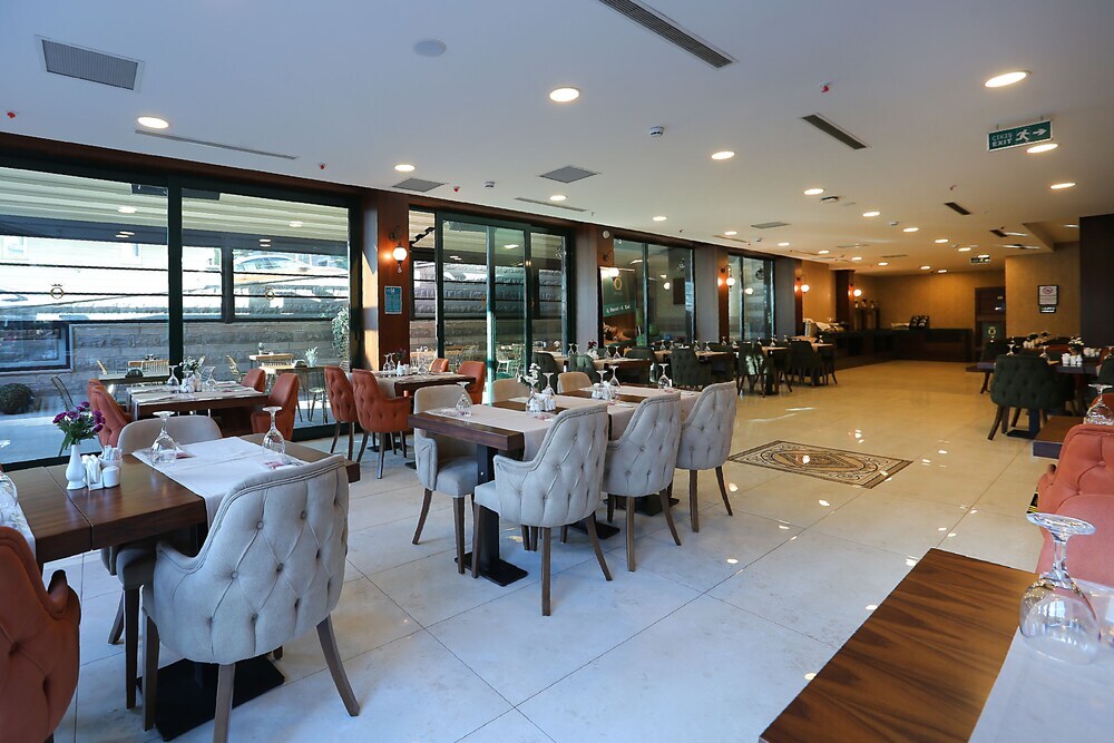 Анкара: Q Hotel