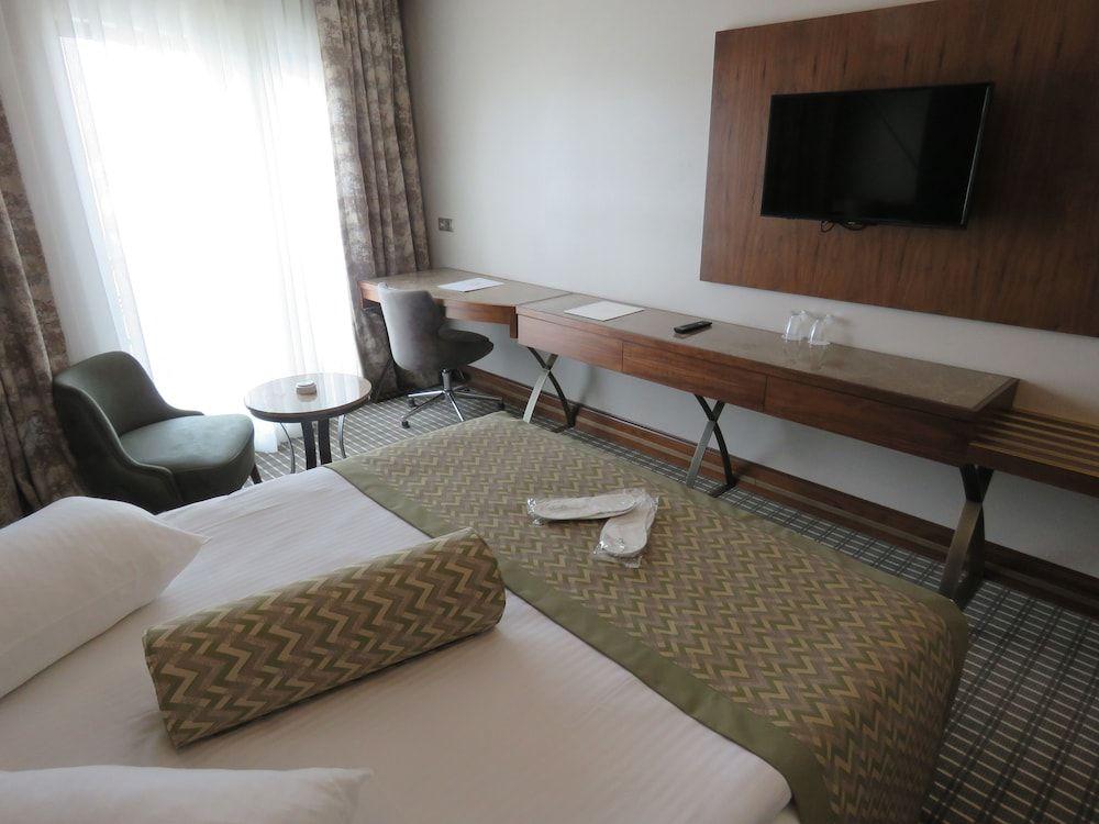 Анкара: Q Hotel