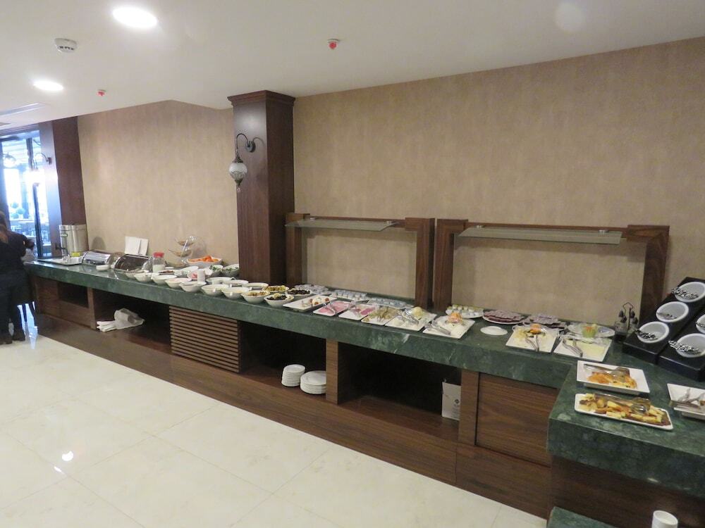 Анкара: Q Hotel