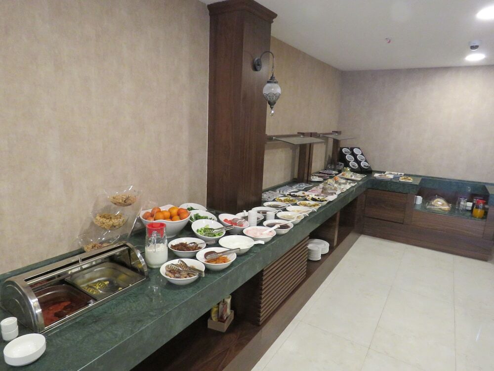 Анкара: Q Hotel